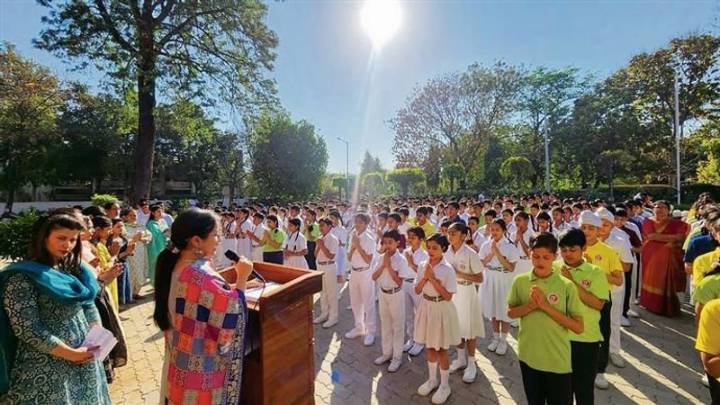 Maharashtra govt orders schools to sing full version of Vande Mataram from October 31