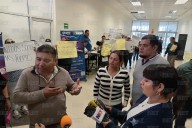Protestan padres de niña con autismo ante negativa de ingreso al CAM 43