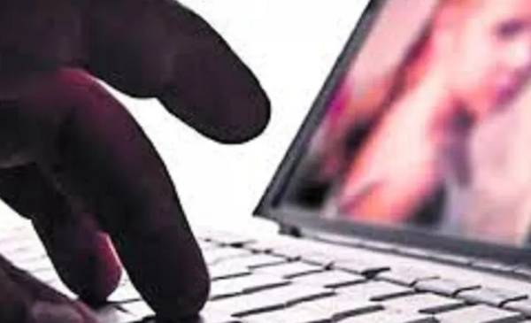 Imputaron a un hombre por descargar videos de pedofilia en Río Negro