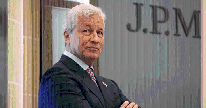 El CEO del JP Morgan está en Argentina en medio de las negociaciones por un paquete de apoyo privado