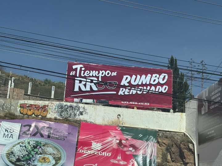 Rumbo Renovado, el mensaje entre líneas
