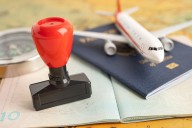 Tribunal admite demanda contra contrato estatal por $1.3 billones para elaboración pasaportes y visas