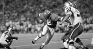 Warren McVea, first Black player to get a football scholarship at a major Texas school, dies at 79