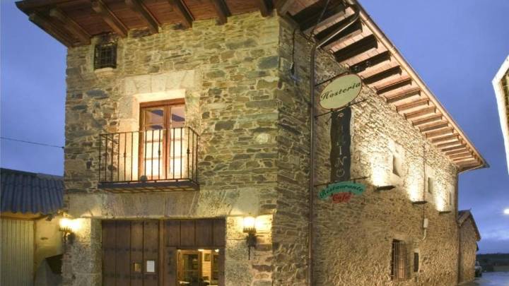 Dormir bajo las estrellas sin salir de León: la casa rural que convierte cada noche en un viaje astronómico