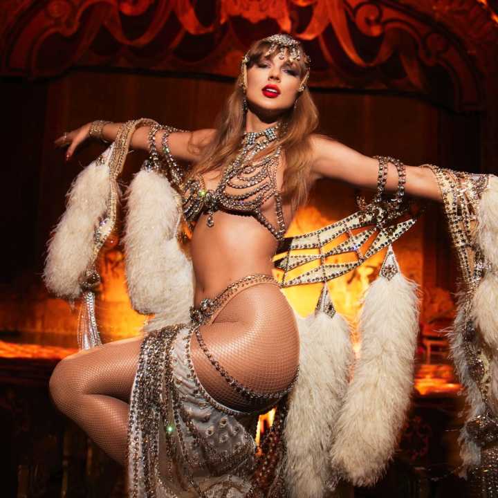 Travis Kelce Teases His Reaction to Taylor Swift’s Song About His ‘Manhood’