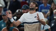 Histórica final en el Masters de Shanghai: el número 204 del ranking se consagró campeón tras derrotar a su primo