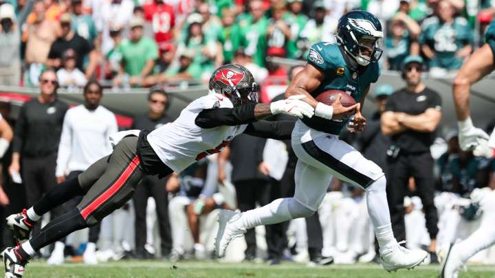 Broncos at Eagles prediction: Odds, expert picks, QB matchup, injury update, betting trends, and stats