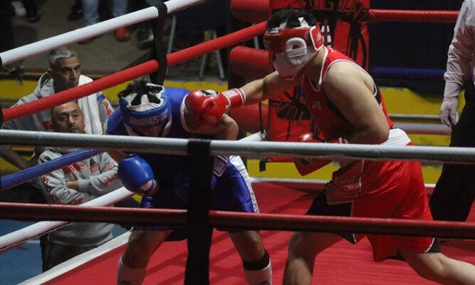 Púgiles dejaron todo sobre el ring del Liceo María Behety