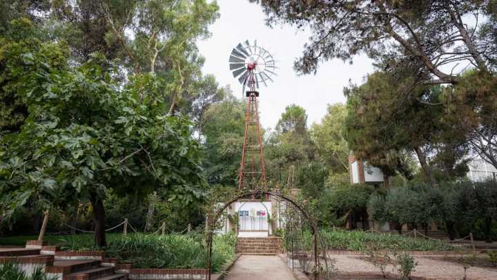 La Quinta de los Molinos recupera sus dos molinos traídos de Chicago en los años 20