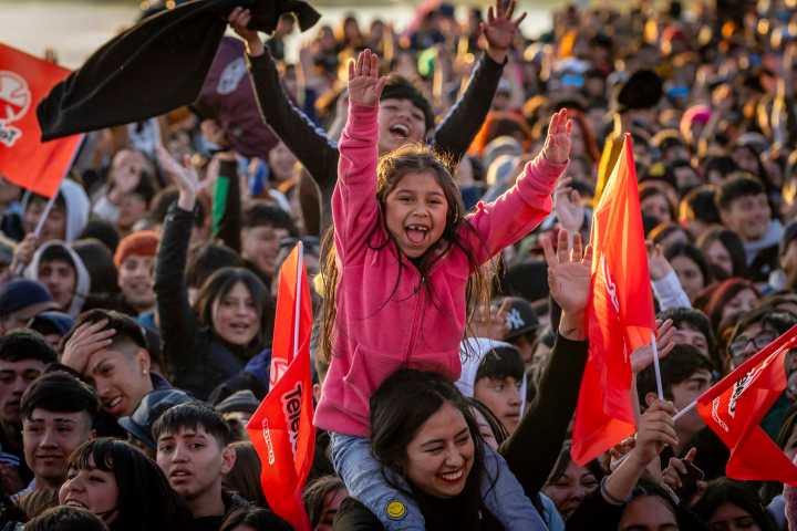 Gira Teletón 2025 tendrá histórico show gratis en Castro: ¿Cuándo es? ¿Qué artistas se presentarán?