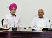 Punjab forms special committee to study cost-effective flood protection models from other states: Barinder Goyal Photo Source; Babushahi Bureau [ FULL VIEW ]