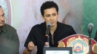 Rafael “Divino” Espinoza expondrá su cetro pluma en la Arena Potosí