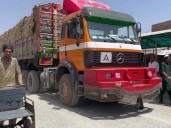 Afghan exporters count losses as Torkham closure chokes fruit trade