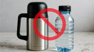 Ni termo ni botella: el nuevo invento que mantiene el agua fría por más de 24 horas, ideal para el verano 2026