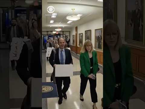 Journalists from multiple outlets covering the Pentagon walk out #shorts