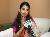 “Here to serve society”: Maithili Thakur after joining BJP