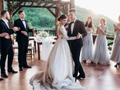 DEAR ABBY: Spouses paired with others in friends’ wedding party