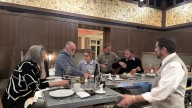 Where did José Andrés dine while in Des Moines for World Food Prize?