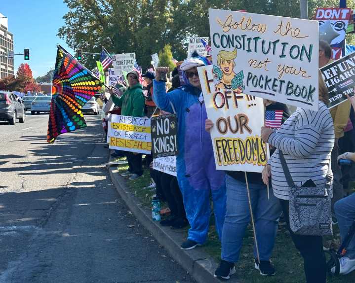 Salem No Kings rally draws thousands to oppose Trump