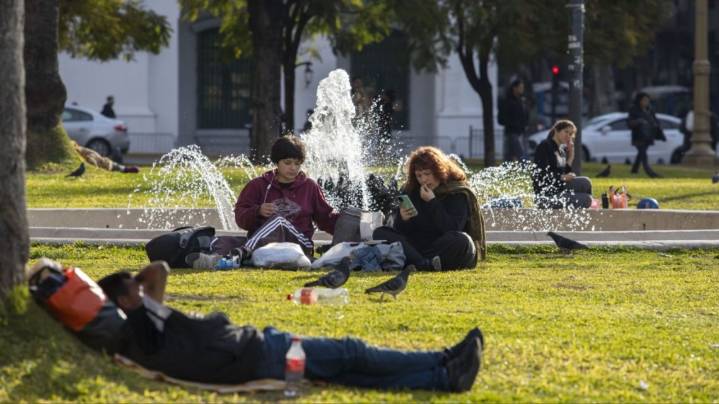 El viernes llegará con altas temperaturas y condiciones de buen tiempo en CABA y alrededores