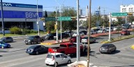 Caos y choques en Ortiz Mena y California; no hay semáforos