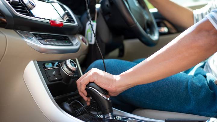 ¿Hay que dejar calentar el carro antes de arrancar? Mecánico entregó su veredicto y dejó a muchos conductores sorprendidos