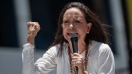 "Su propio entorno ha estado negociando a sus espaldas, sacrificando a Maduro": María Corina Machado sentencia que con presión de EE.UU. "Maduro va a salir del poder"