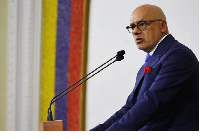 Jorge Rodríguez alerta de plan terrorista contra embajada de EEUU