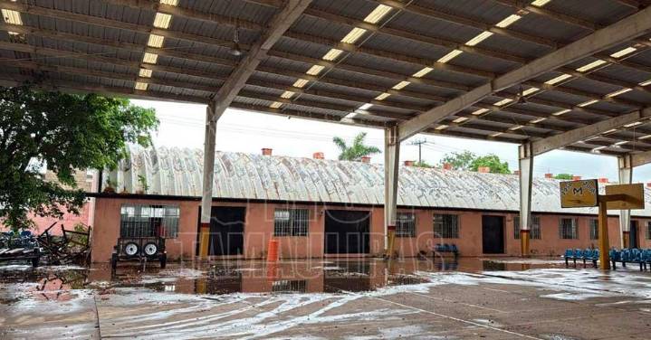 Ausentismo del 90% en escuelas de Madero por intensas lluvias