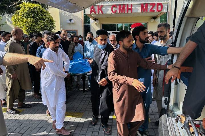 Protests in Pakistan-administered Kashmir leave 4 people dead and over 100 injured – Winnipeg Free Press