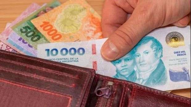 Los salarios formales le ganaron a la inflación por segundo mes consecutivo