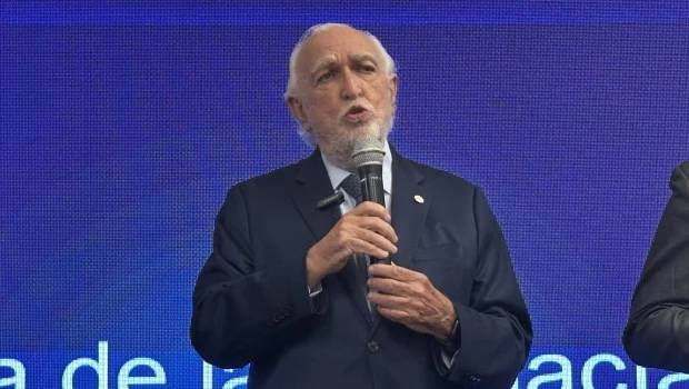 Gil Lavedra le respondió a Milei quién calificó de "caranchos laborales" a los abogados