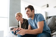 El estudio global que confirma que jugar con la PC o la Play ya no es cosa de chicos