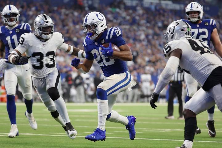 Deadspin | Jonathan Taylor, Colts steamroll Raiders 40-6