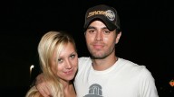 Anna Kournikova finally returns to social media amid pregnancy in ultra-rare photo with three kids with Enrique Iglesias
