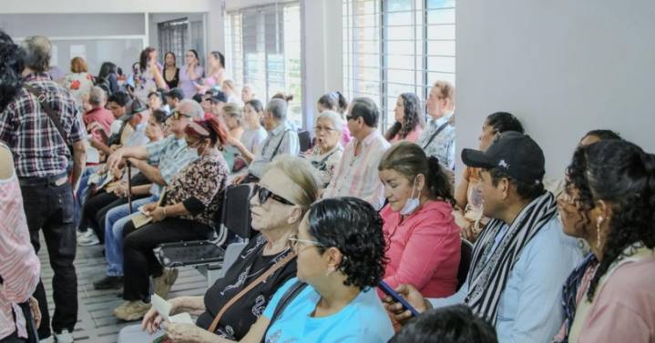 Alcaldía realizó operativo a IPS de oftalmología tras denuncias ciudadanas
