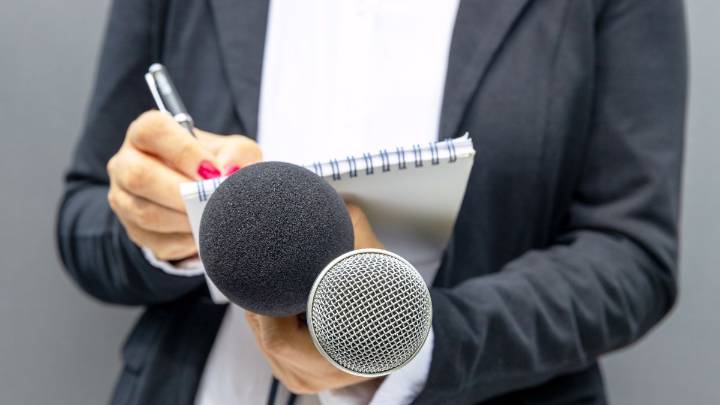 Polémica por solicitud de CRC a medios para entregar información de consejos editoriales
