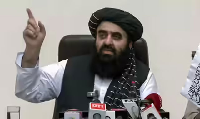 Taliban accuses Pakistan of border bombing as Kabul witnesses explosions