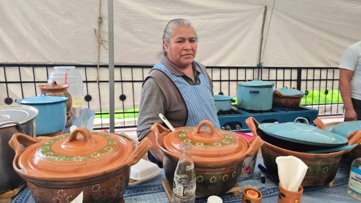 Teodora Pérez Zacarías mantiene viva la escancia culinaria de San Andrés Tenextatiloyan