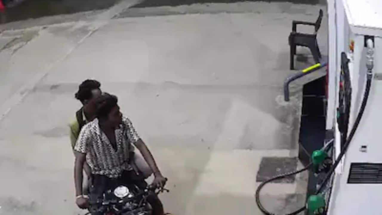 Kurnool bus tragedy: Biker struggles to balance bike before crashing into bus