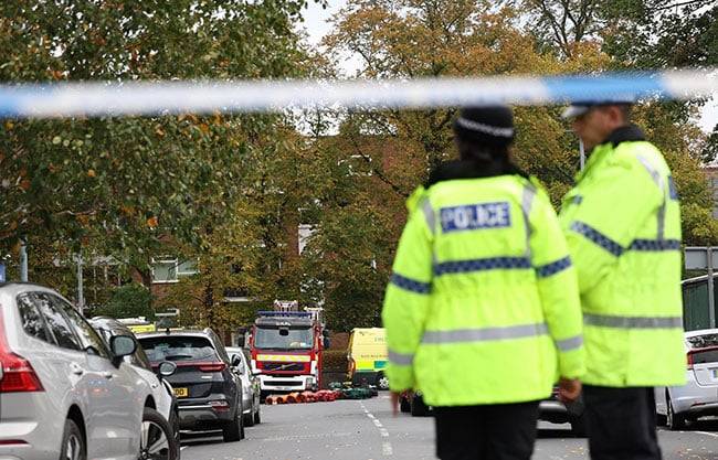 Confirman 3 muertos tras ataque en sinagoga de Mánchester; incluido el presunto autor