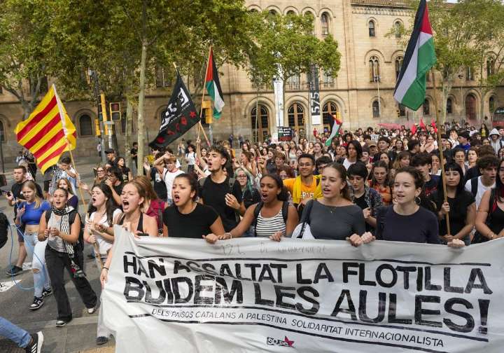 Regresan a España en las próximas horas 21 tripulantes de la Flotilla de la Libertad
