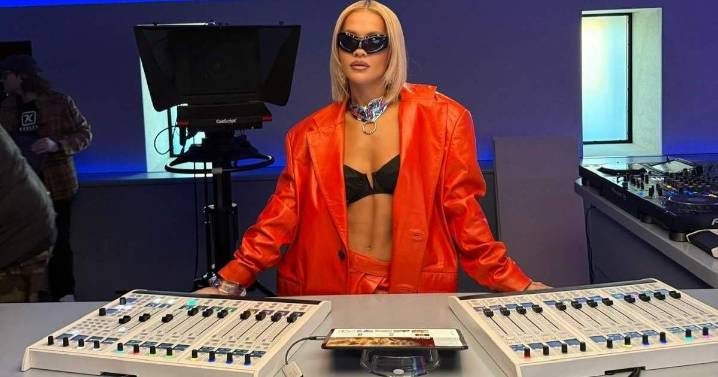 Rita Ora Shows Off Her Abs in Bra Top