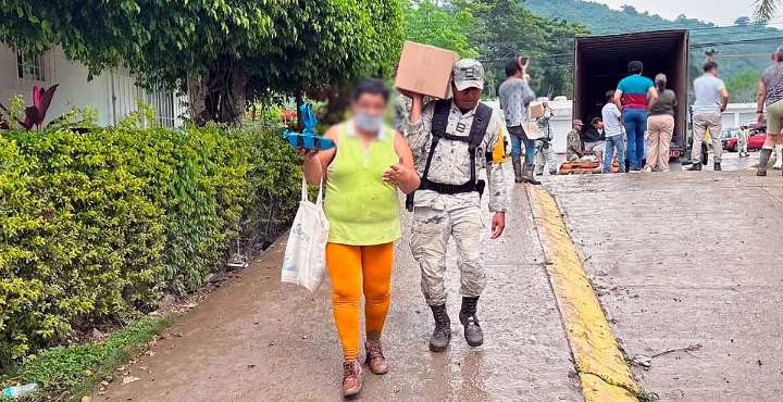 Más de 9 mil efectivos y toneladas de ayuda: así actúan fuerzas armadas en estados afectados por lluvias