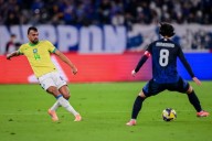 Exjugadores brasileños piden a Ancelotti dejar de hacer pruebas tras caer 3