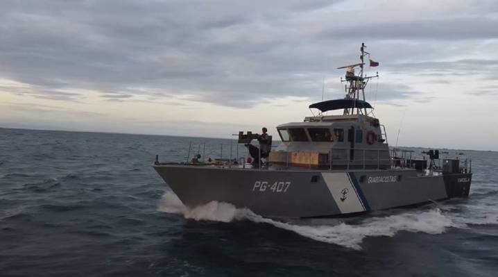 Continúan Ejercicio Defensa de Costa Independencia 200 en el litoral