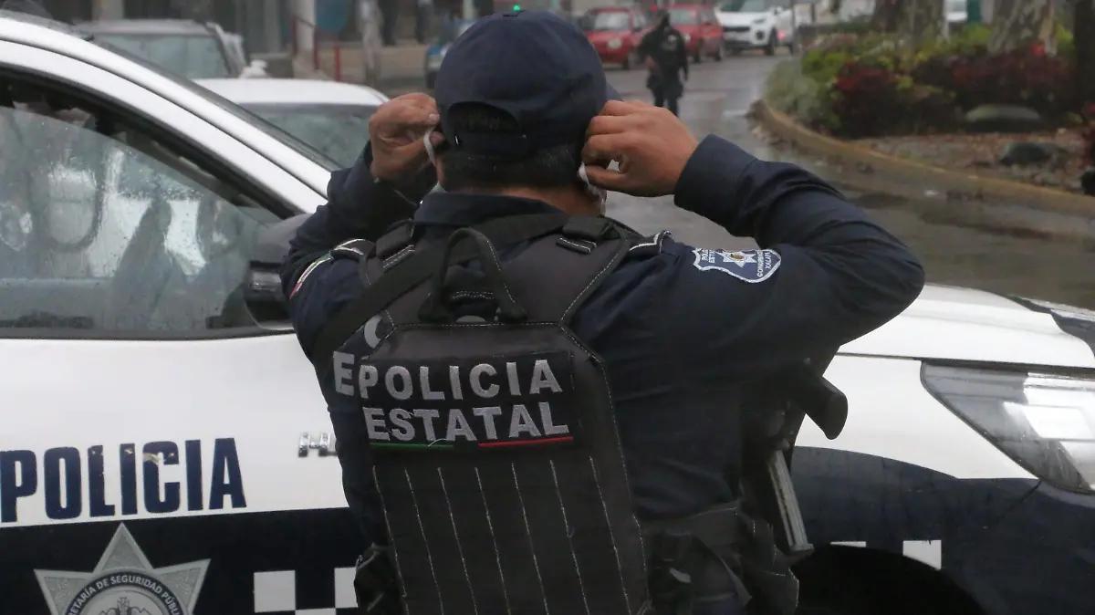 FGE y Semar realizan cateo en vivienda del Centro de Huatusco