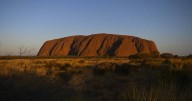 Uluru handback celebrated 40 years on in Red Centre