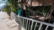 Denuncian que vecinos invaden veredas con rejas y jardines en pleno Jr. Manco Cápac pese a quejas ante la municipalidad