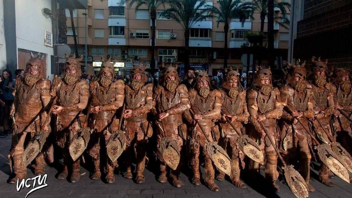 Las fiestas de moros y cristianos cumplen 25 años en Alzira